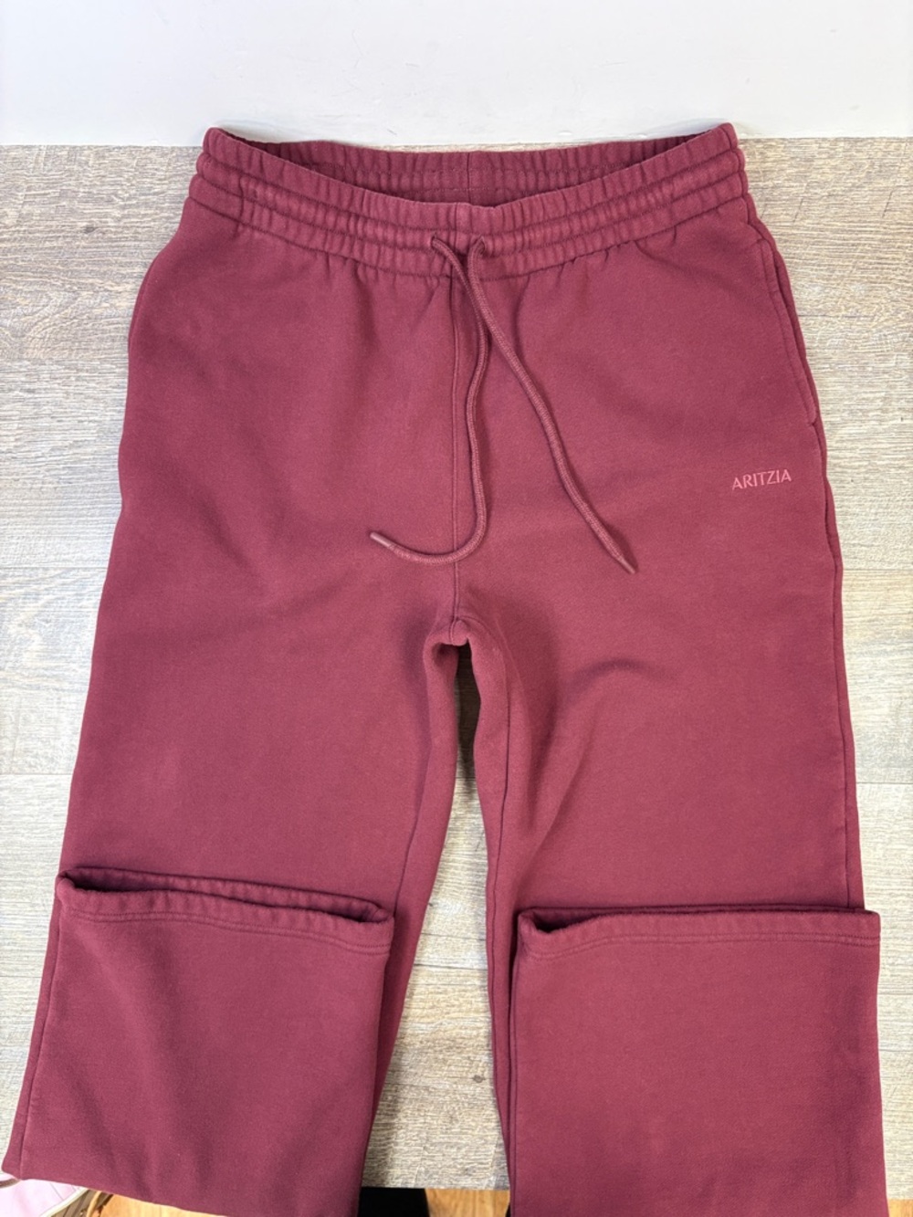 SOLD IN STORE Aritzia Sweatfleece Cozy Fleece Boyfriend Fit Wide Leg - Picture 4 of 14